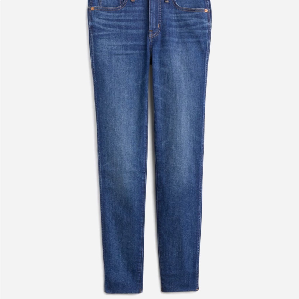 Madewell 9” Mid Rise Raw Hem Skinny Jeans